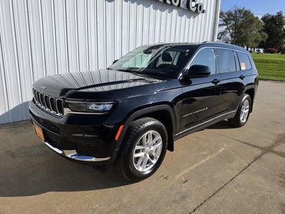 2023 Jeep Grand Cherokee L Laredo 4x4