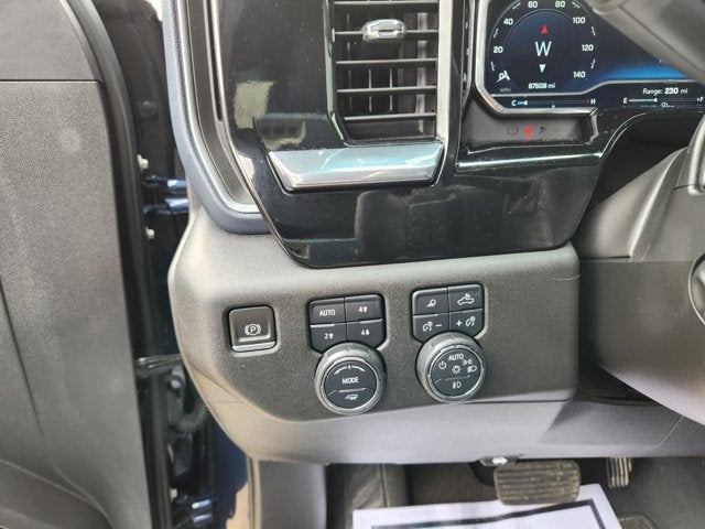 2023 Chevrolet Silverado 1500 4WD Crew Cab Short Bed High Country