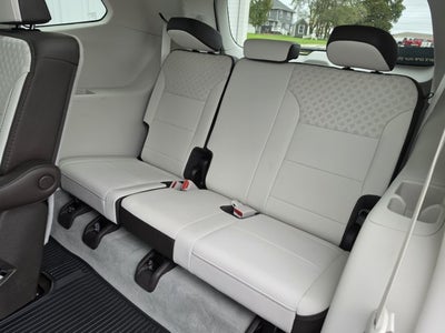 2024 GMC Acadia AWD Denali