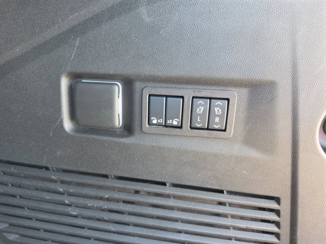 2024 GMC Yukon 4WD Denali