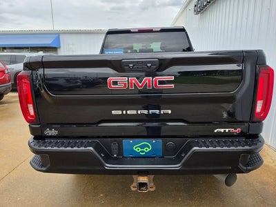 2022 GMC Sierra 2500HD 4WD Crew Cab Standard Bed AT4