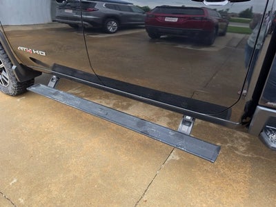 2022 GMC Sierra 2500HD 4WD Crew Cab Standard Bed AT4