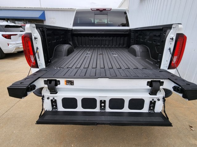 2023 GMC Sierra 2500HD 4WD Crew Cab Standard Bed Denali
