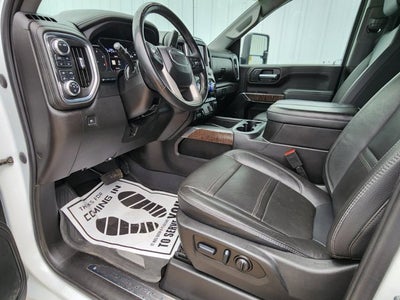 2023 GMC Sierra 2500HD 4WD Crew Cab Standard Bed Denali