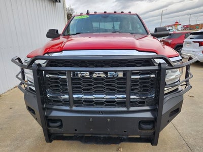 2022 RAM 2500 Tradesman Regular Cab 4x4 8' Box