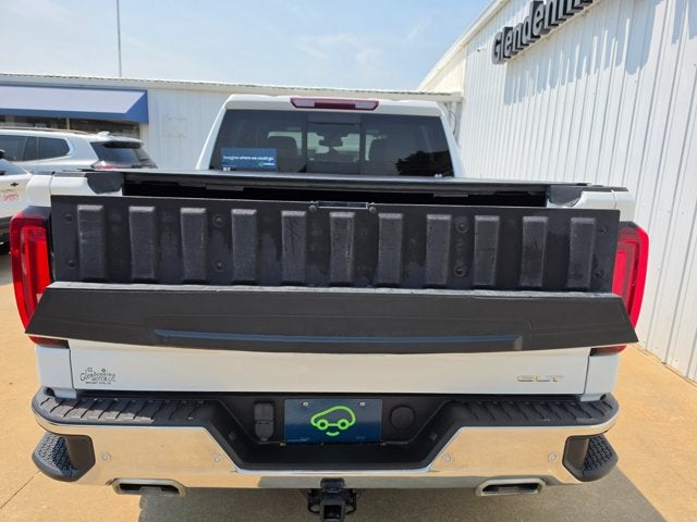 2023 GMC Sierra 1500 4WD Crew Cab Short Box SLT