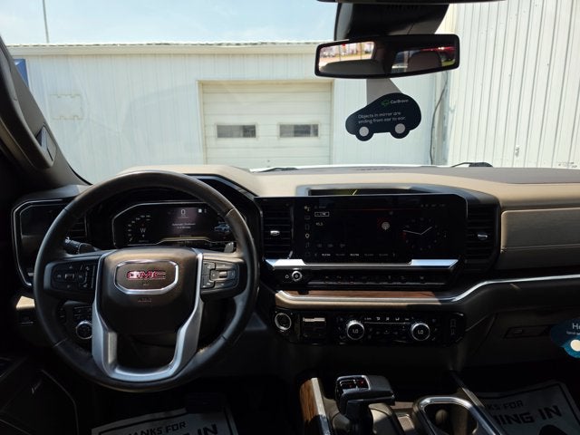 2023 GMC Sierra 1500 4WD Crew Cab Short Box SLT