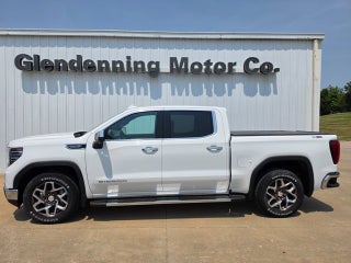 2023 GMC Sierra 1500 4WD Crew Cab Short Box SLT