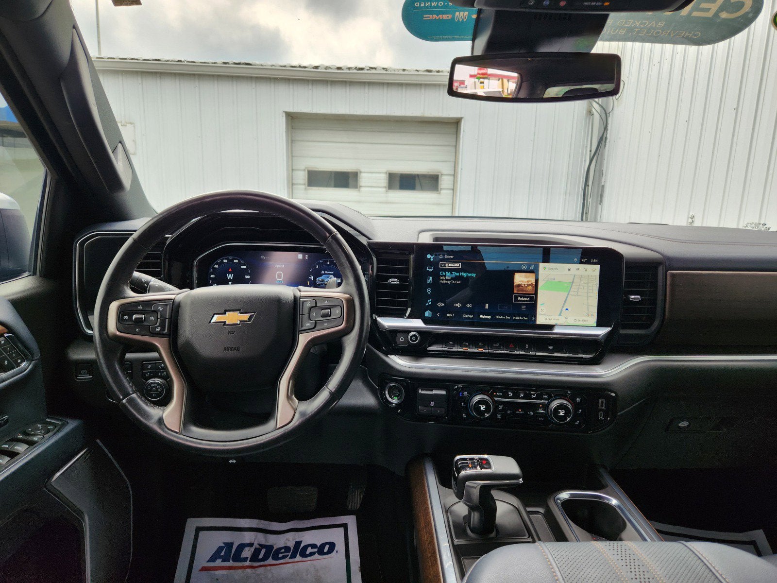 2023 Chevrolet Silverado 1500 High Country