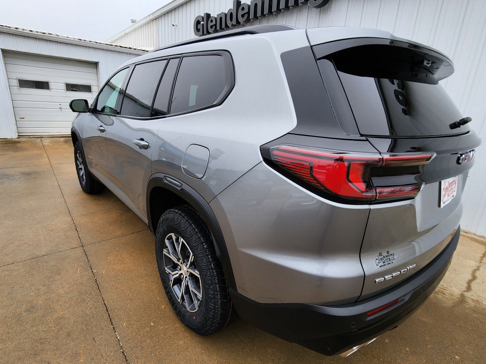 2026 GMC Acadia AT4