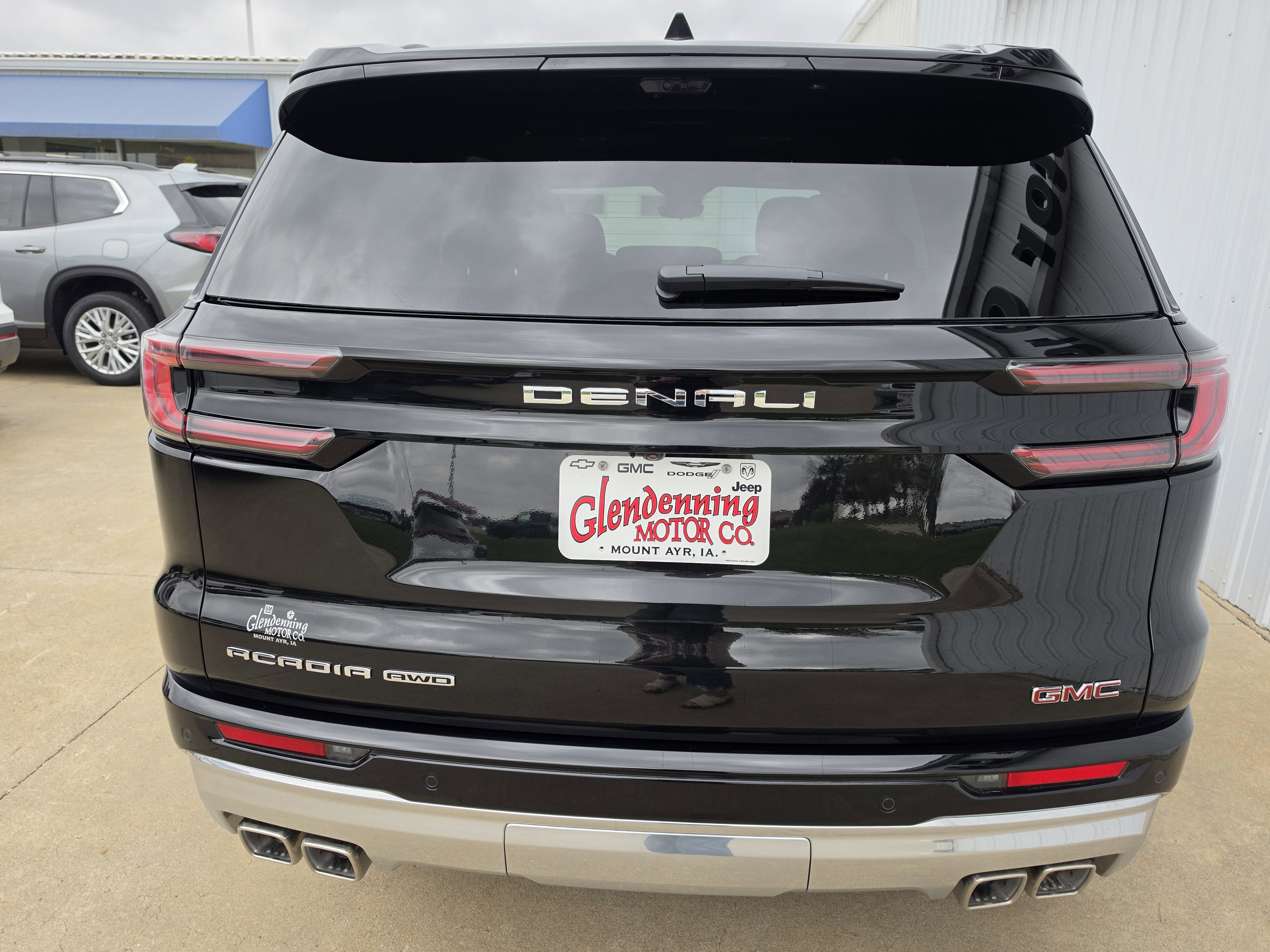 2026 GMC Acadia Denali