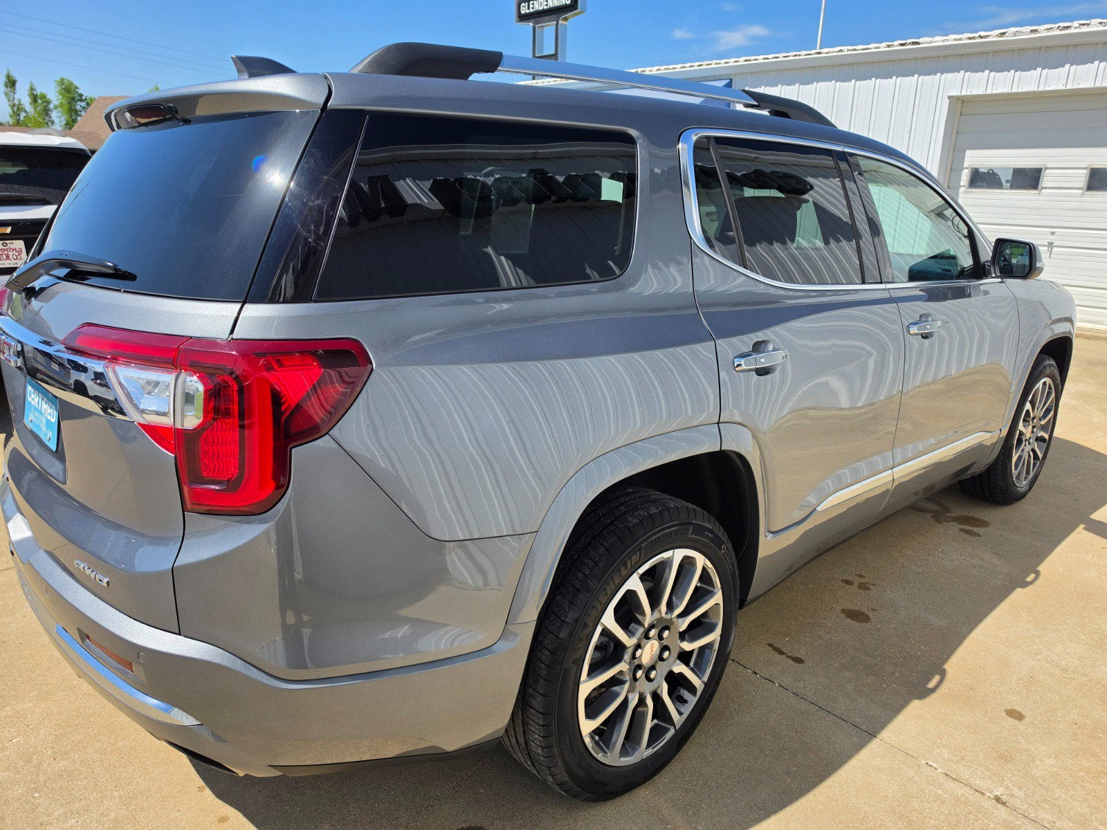 2022 GMC Acadia Denali