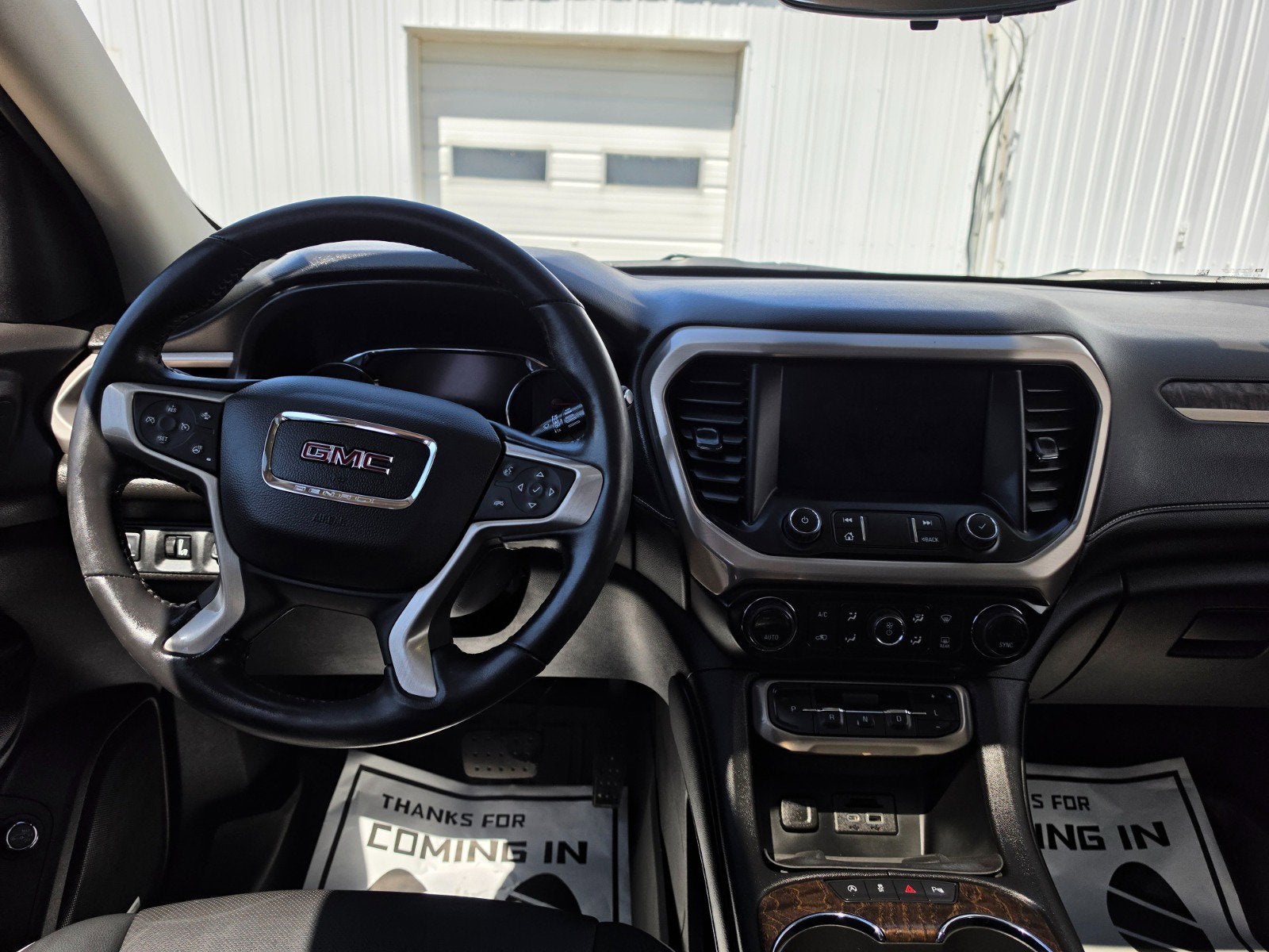 2022 GMC Acadia Denali