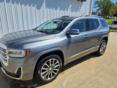 2022 GMC Acadia Denali