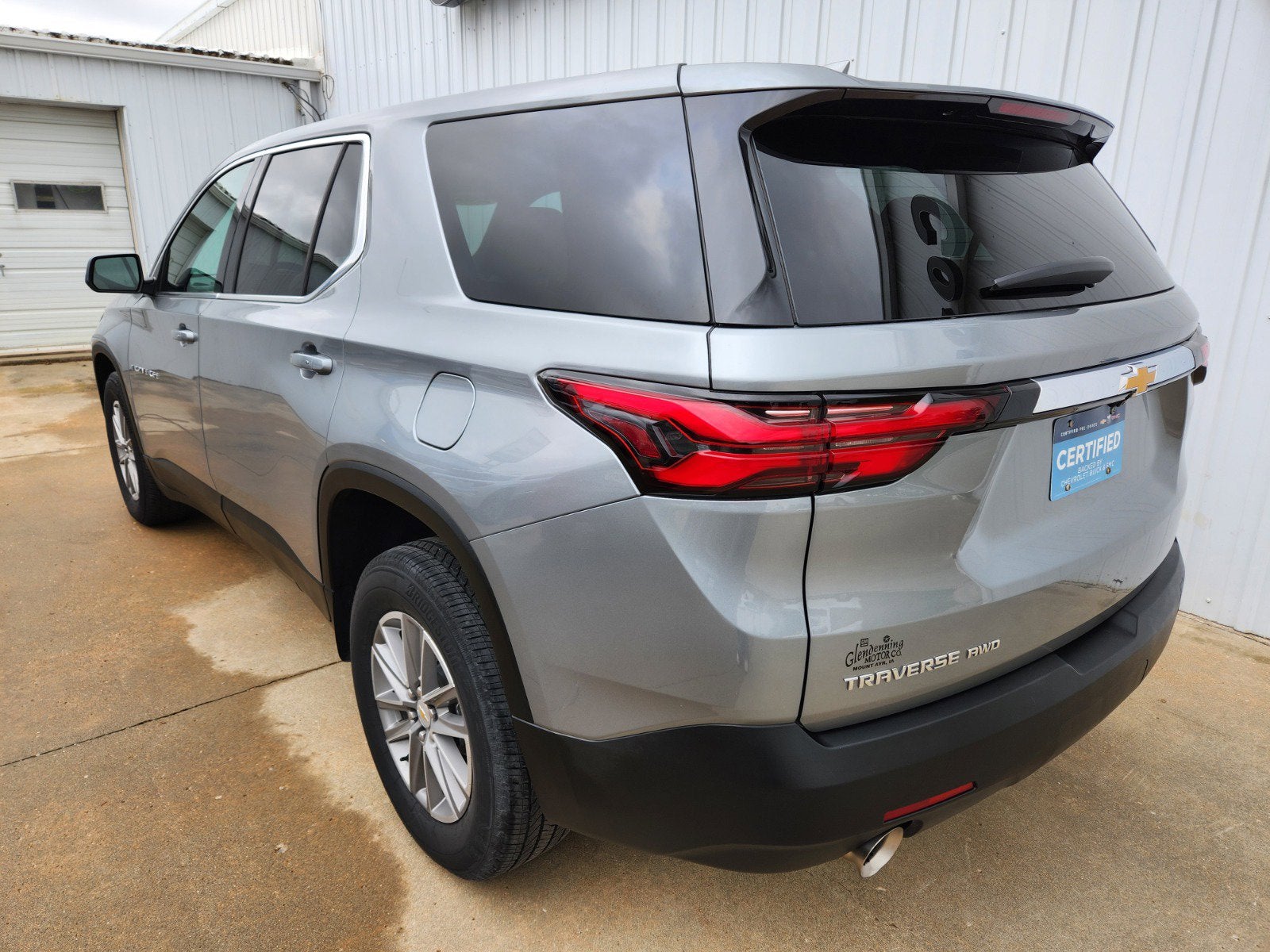 2023 Chevrolet Traverse LS